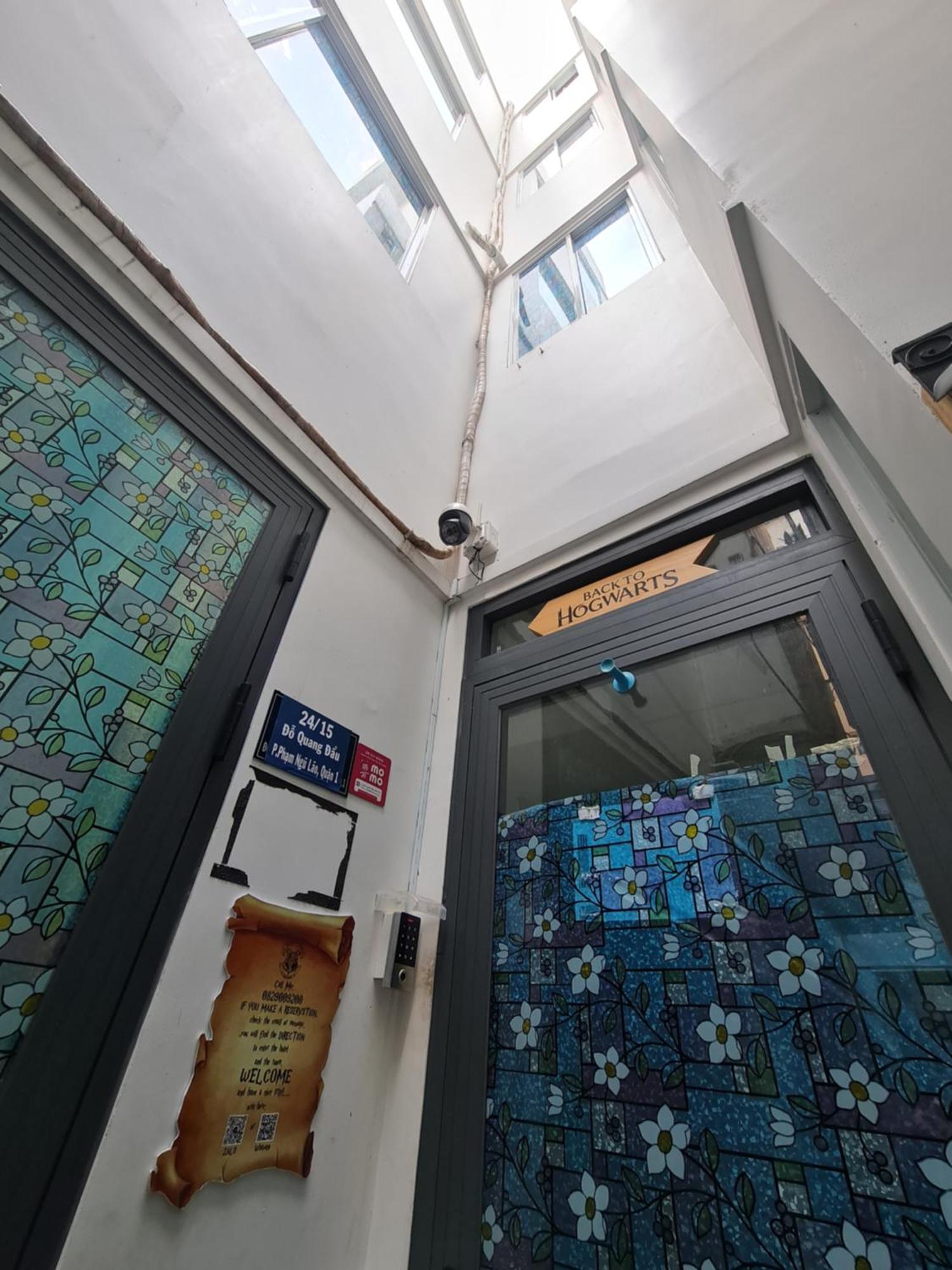 The Hidden Hogwarts - Nearly Bui Vien Walking Street Aparthotel Ho Şi Min Exterior foto